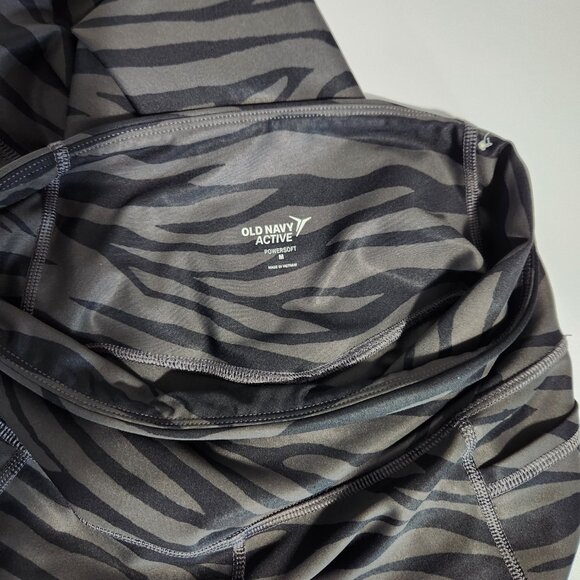 Old Navy Zebra Print Black Gray Cropped Leggings - Size M - Picture 5 of 11